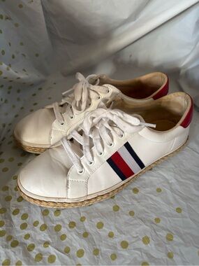 Tommy Hilfiger White Sneakers with Red and Navy Stripe
